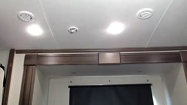 ThickD2C online show from 10/27/25, 06:09