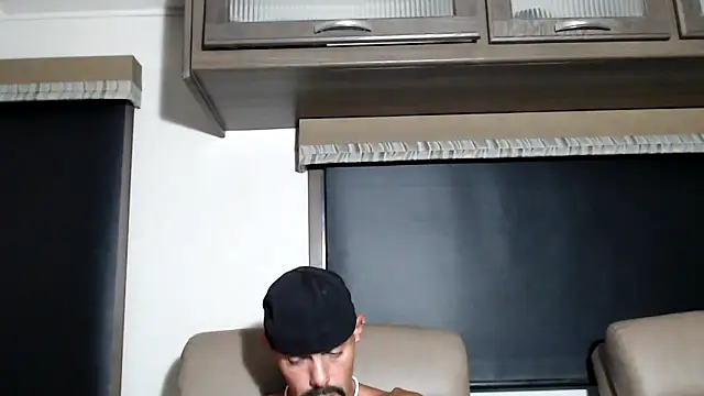 ThickD2C online show from 03/25/26, 07:02