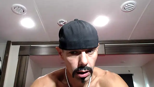 ThickD2C online show from 12/18/25, 04:55