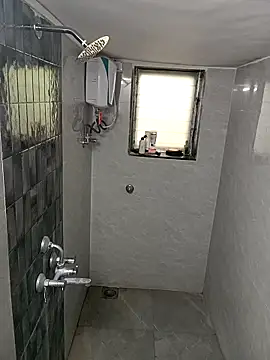 Snapshot of SimplyKarthik09 chatting on 02/26/26, 10:04 SimplyKarthik09 online show from 02/26/26, 10:04