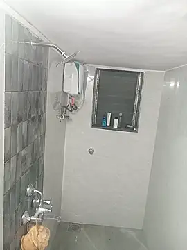 SimplyKarthik09 online show from 12/14/25, 03:06