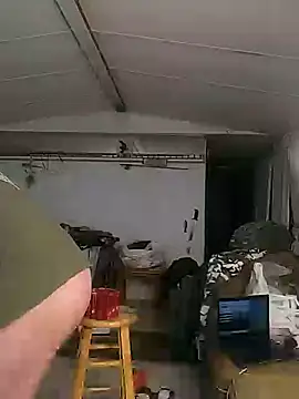 Yankeedave420 online show from 04/15/26, 07:58