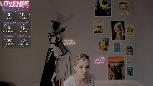 Careful i bite online show from 10/06/25, 06:03