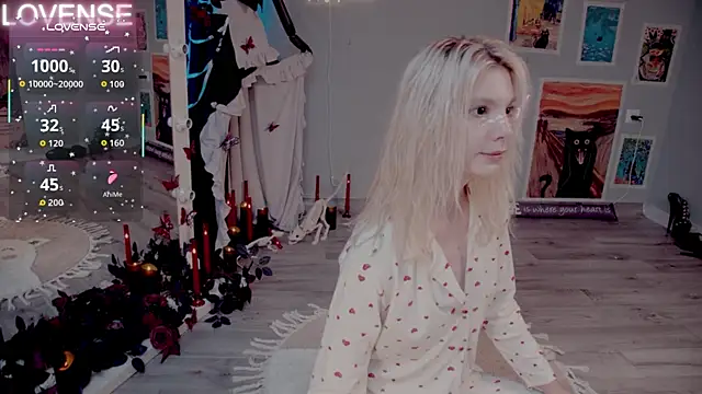 Careful i bite online show from 11/08/25, 05:33