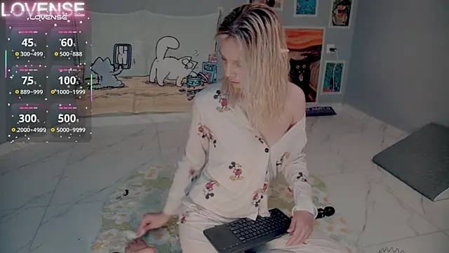 Careful i bite online show from 09/24/25, 05:58