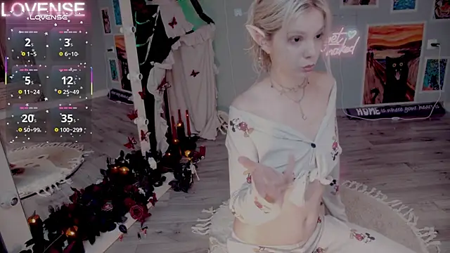 Careful i bite online show from 11/13/25, 05:33