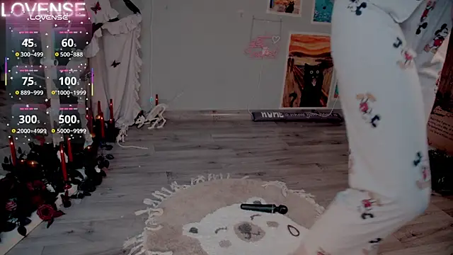 Careful i bite online show from 11/01/25, 06:08