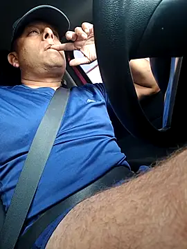 chicoguapo8 online show from 11/26/25, 10:10