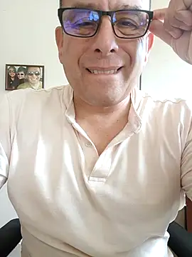 chicoguapo8 online show from 03/07/26, 08:47