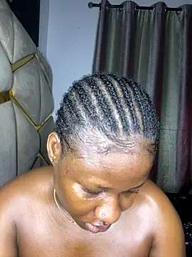 catty3232 online show from 09/13/25, 11:05