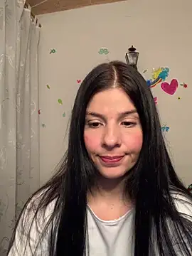 Estefani 32 online show from 05/03/26, 12:38