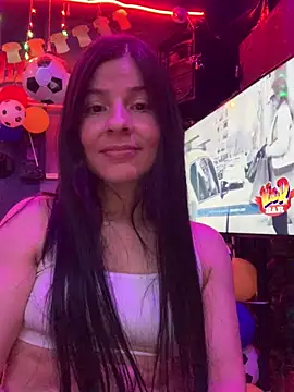 Estefani 32 online show from 06/27/26, 02:17
