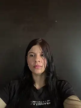 Estefani 32 online show from 06/01/26, 09:58