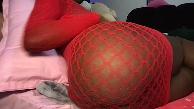 choco petite online show from 02/24/26, 03:51