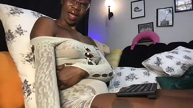 choco petite online show from 03/02/26, 03:51