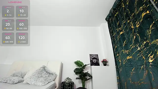 innocent eva1 online show from 03/23/26, 10:53