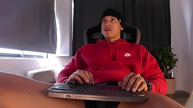 Liam V online show from 02/19/26, 03:09