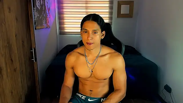 Snapshot of Liam_V chatting on 02/08/25, 03:00 Liam V online show from 02/08/25, 03:00