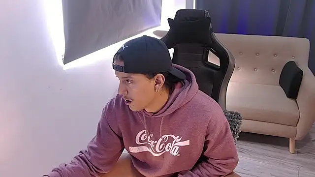 Liam V online show from 03/25/26, 12:48