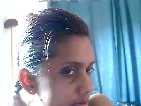 Snapshot of Ansh1307 chatting on 04/05/26, 01:18 Ansh1307 online show from 04/05/26, 01:18