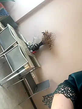 Snapshot of Flossy_Vettie chatting on 10/21/25, 09:30 Flossy Vettie online show from 10/21/25, 09:30