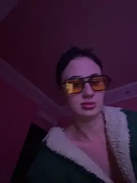 Flossy Vettie online show from 02/27/26, 12:22