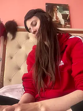 Snapshot of Flossy_Vettie chatting on 12/15/25, 08:42 Flossy Vettie online show from 12/15/25, 08:42