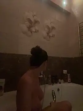 Flossy Vettie online show from 02/04/26, 08:15