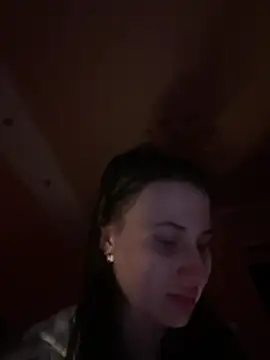 Snapshot of Flossy_Vettie chatting on 05/18/26, 12:00 Flossy Vettie online show from 05/18/26, 12:00