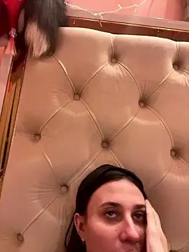 Flossy Vettie online show from 01/12/26, 07:31