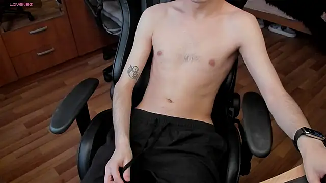 teelimata online show from 10/05/25, 01:57