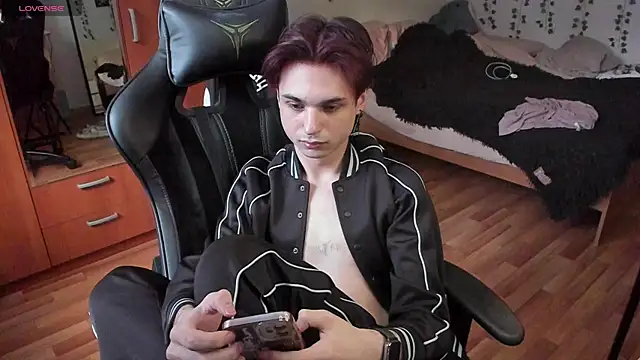 teelimata online show from 09/24/25, 02:34