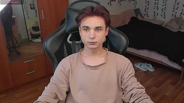 teelimata online show from 09/26/25, 02:24