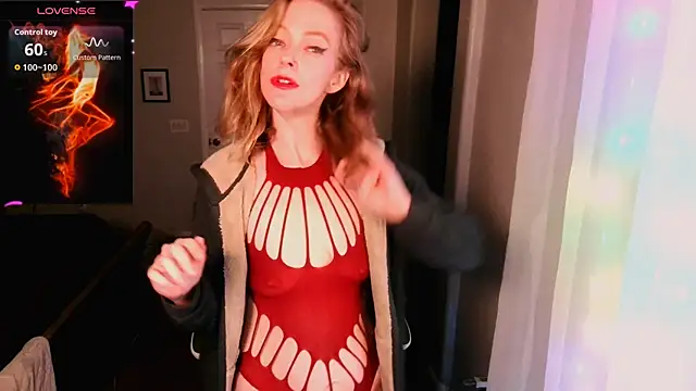 Snapshot of britteebee chatting on 02/26/26, 10:48 britteebee online show from 02/26/26, 10:48