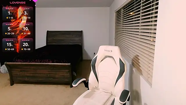 britteebee online show from 03/13/26, 05:12