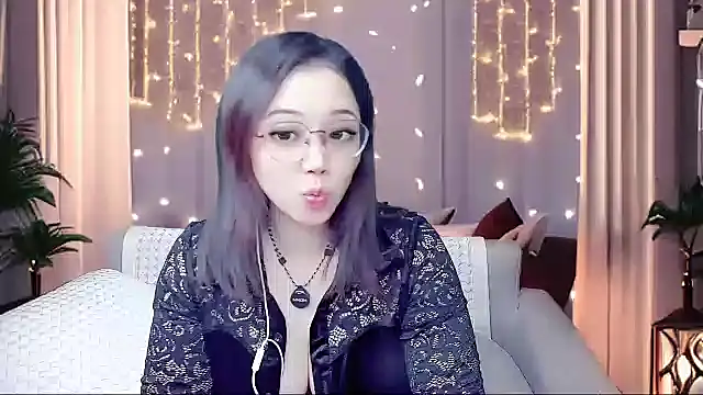 Giuliam online show from 10/29/25, 01:10