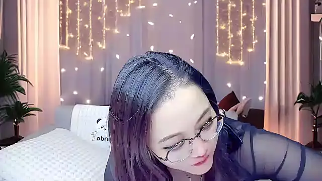 Giuliam online show from 10/24/25, 11:04