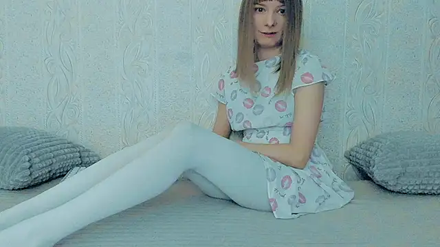 Snapshot of YourCaramel chatting on 03/16/25, 12:33 YourCaramel online show from 03/16/25, 12:33