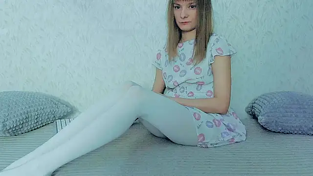 Snapshot of YourCaramel chatting on 02/10/25, 05:58 YourCaramel online show from 02/10/25, 05:58