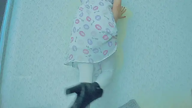 Snapshot of YourCaramel chatting on 02/09/25, 08:21 YourCaramel online show from 02/09/25, 08:21