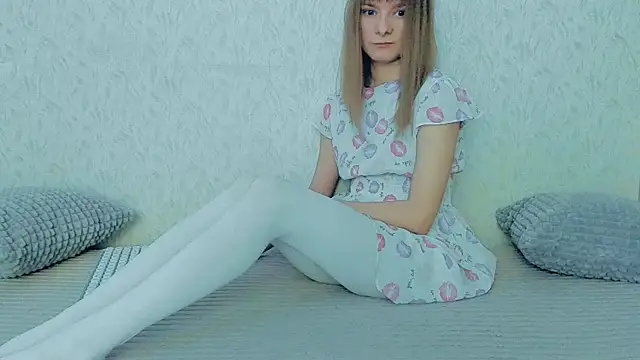 Snapshot of YourCaramel chatting on 02/24/25, 05:22 YourCaramel online show from 02/24/25, 05:22