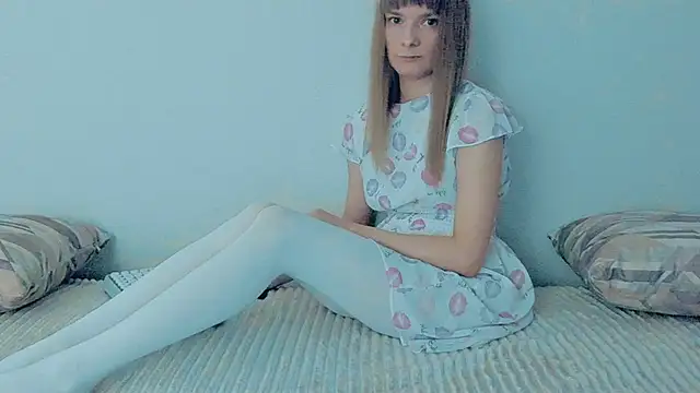 Snapshot of YourCaramel chatting on 09/10/25, 11:31 YourCaramel online show from 09/10/25, 11:31