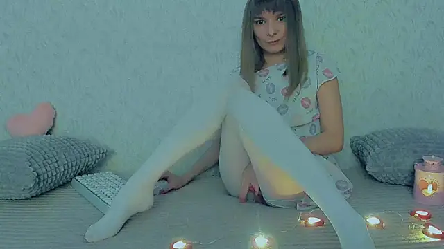 Snapshot of YourCaramel chatting on 02/16/25, 08:10 YourCaramel online show from 02/16/25, 08:10