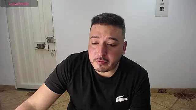 Snapshot of antonycruz chatting on 06/10/26, 01:29 antonycruz online show from 06/10/26, 01:29