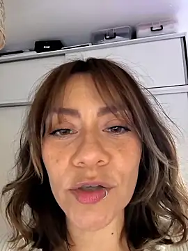 SamyJones9 online show from 11/15/25, 02:37