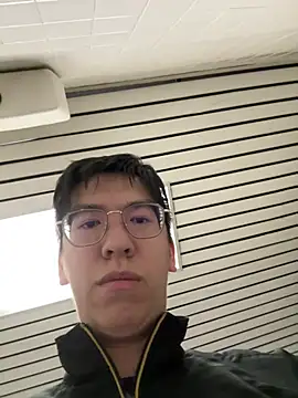 charlie xdd online show from 03/12/26, 11:36