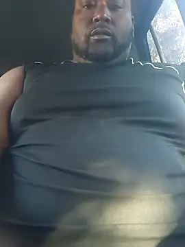 Snapshot of biggreen850 chatting on 02/07/26, 02:47 biggreen850 online show from 02/07/26, 02:47