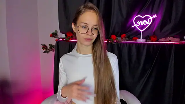 Snapshot of Sunbeam69 chatting on 11/06/25, 05:22 Sunbeam69 online show from 11/06/25, 05:22