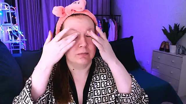 GoddessLara online show from 03/04/25, 01:12