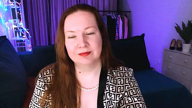 GoddessLara online show from 02/21/25, 02:06